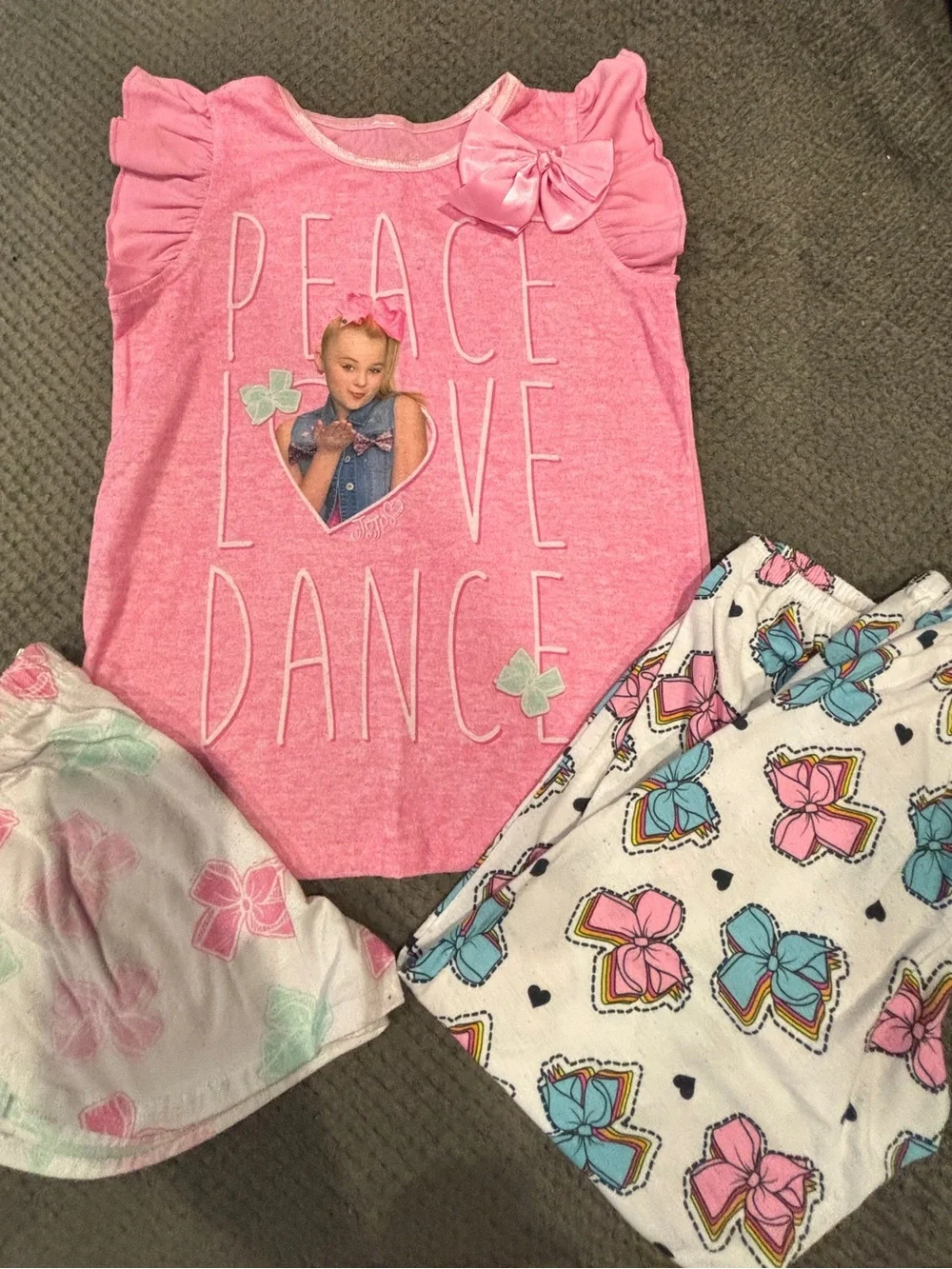 JoJo Siwa Pink 'Peace Love Dance' Kids pajamas Top & Bottom Set